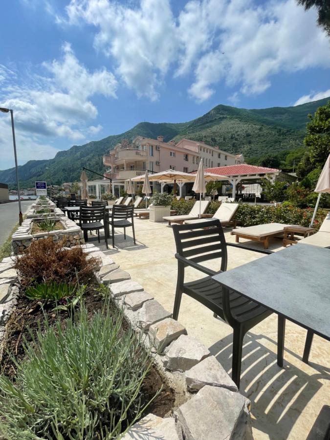 Montebay Perla Hotell Prčanj Eksteriør bilde