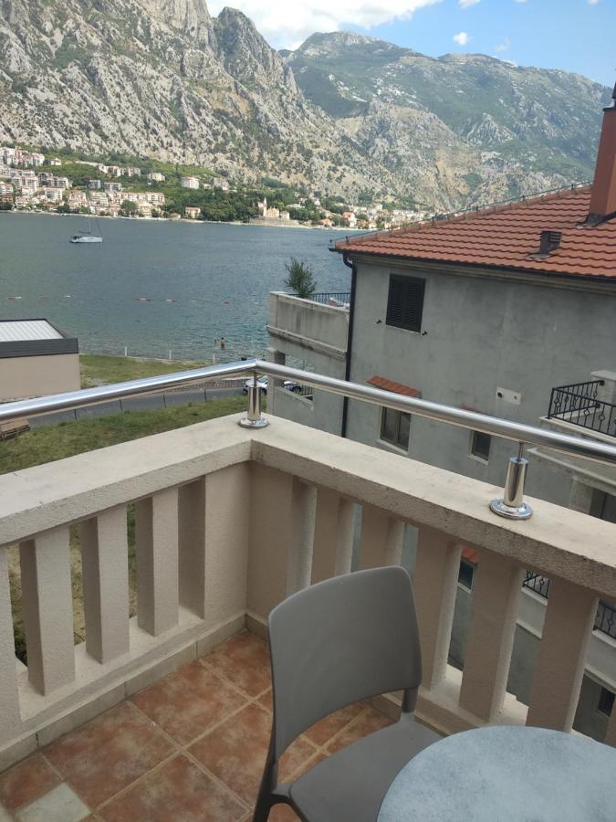 Montebay Perla Hotell Prčanj Eksteriør bilde